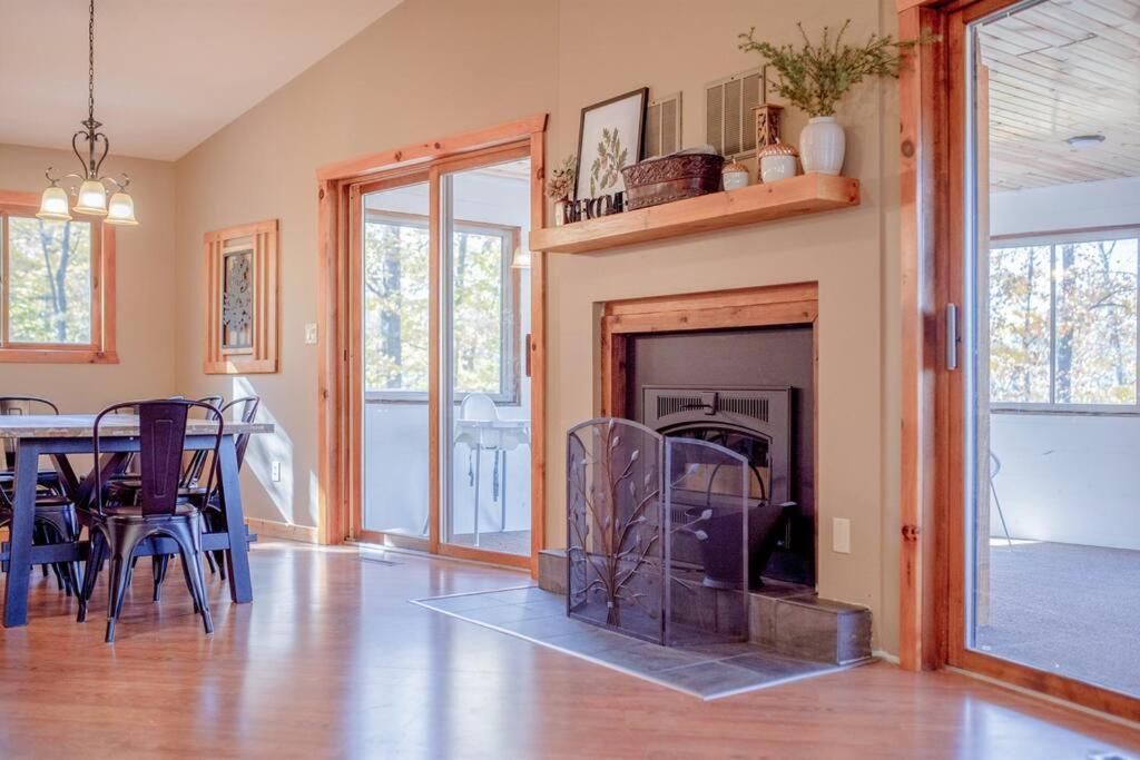 Fall Getaway Resort-3 King Suites, Dog-Friendly Seeley Exteriör bild