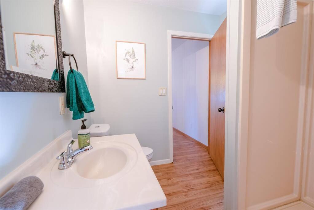 Fall Getaway Resort-3 King Suites, Dog-Friendly Seeley Exteriör bild